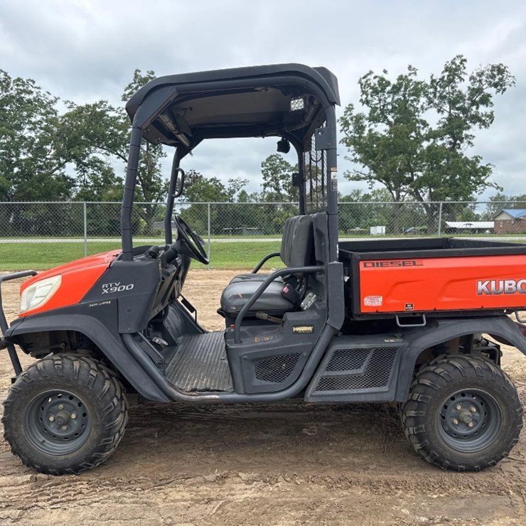 KUBOTA RTV-X900