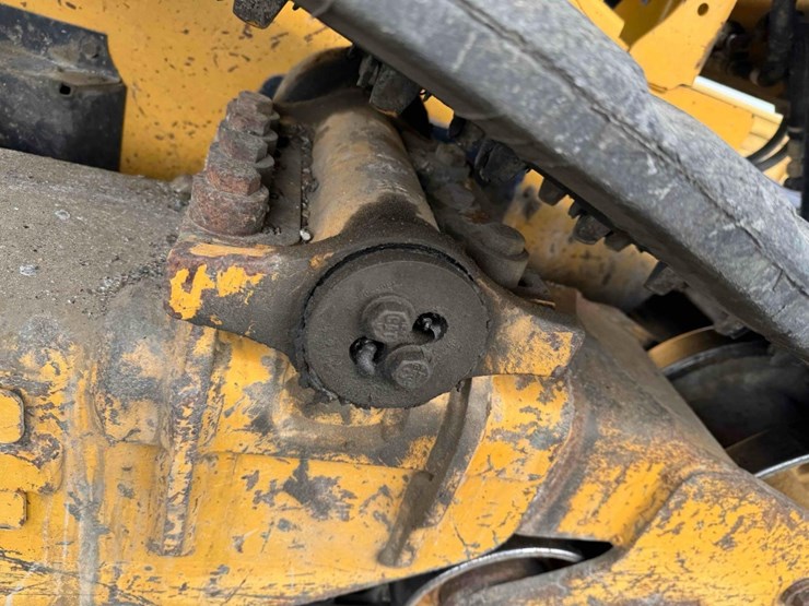 2015-caterpillar-279d-image-26