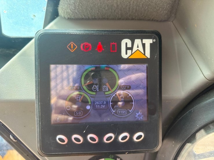caterpillar-259d-image-21