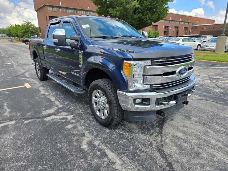 2017-ford-f350-image-45