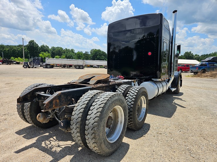 2000-kenworth-w900-image-19