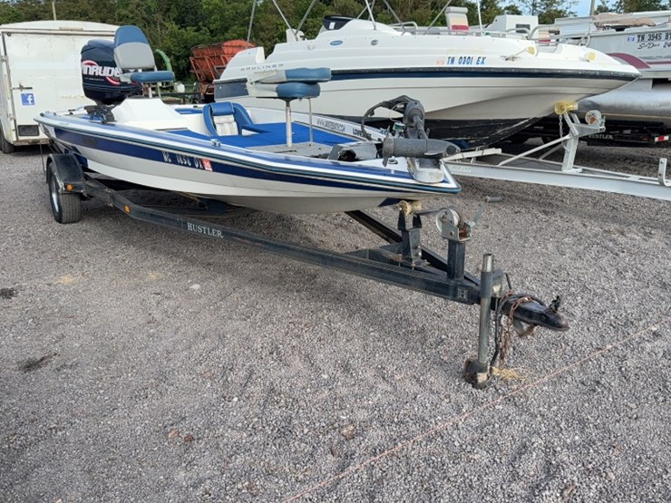 #3055-•-1995-blazer-20'-bass-boat-image-2