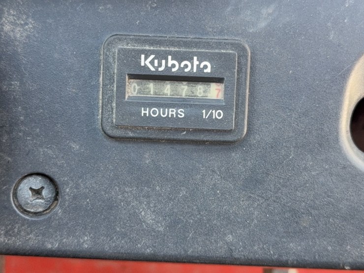 kubota-zd326-image-14