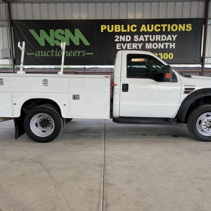 2008 FORD F550