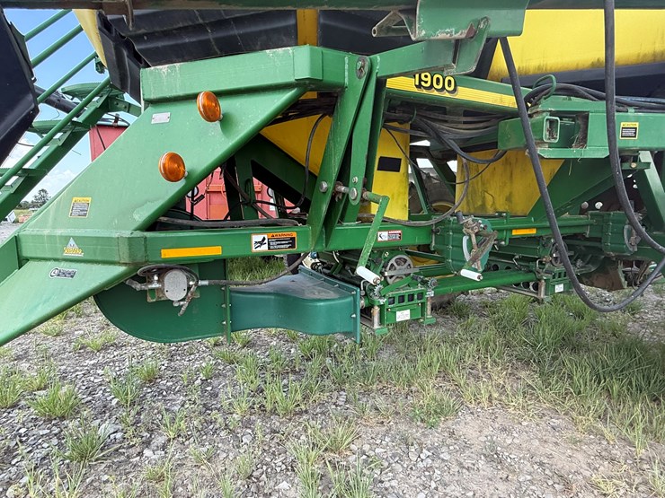 john-deere-1900-image-5