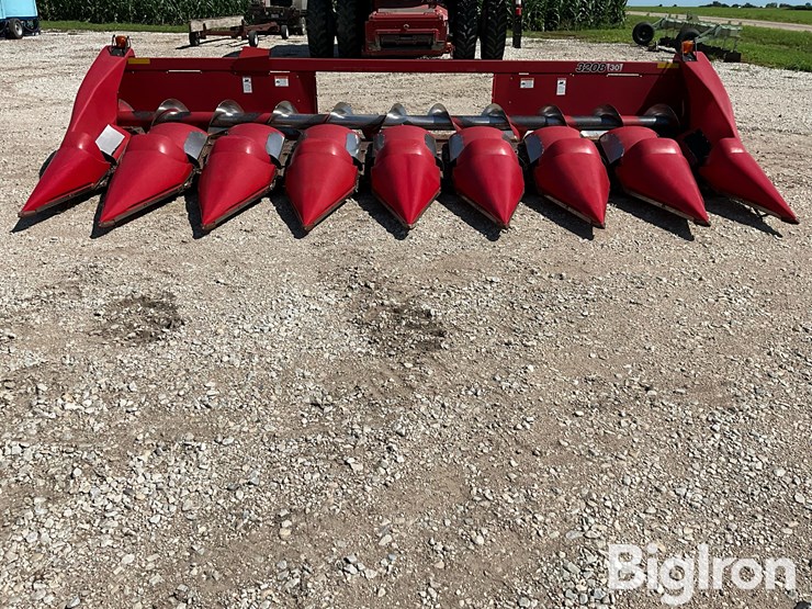 2012-case-ih-3208-image-2