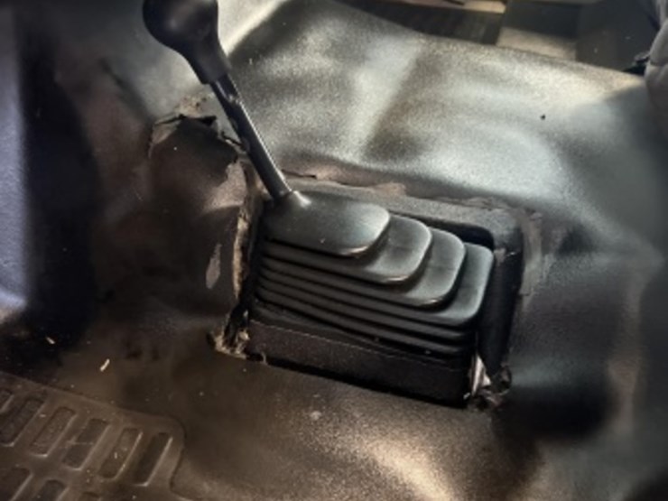 2008-ford-f550-image-21