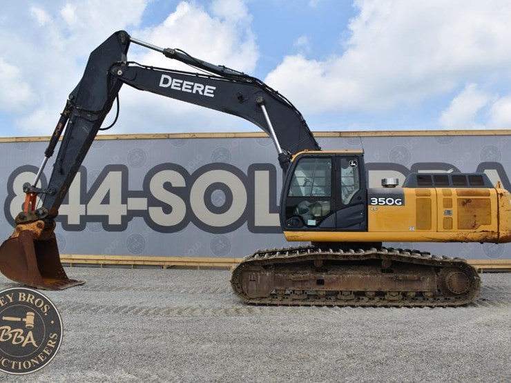 2013-deere-350g-lc-image-10