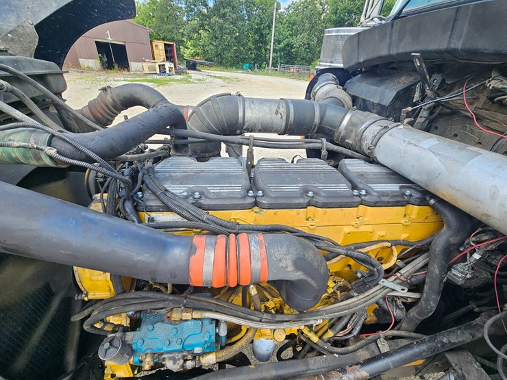 2000-kenworth-w900-image-38