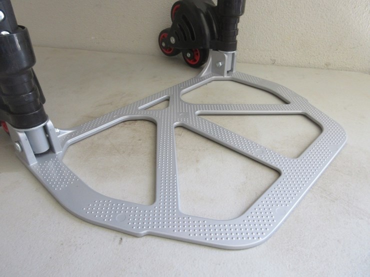 new-unused-magna-cart-6-wheel-aluminum-hand-truck,-image-4