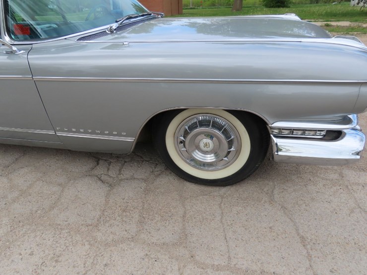 1959-cadillac-fleetwood-4dr-ht-image-4