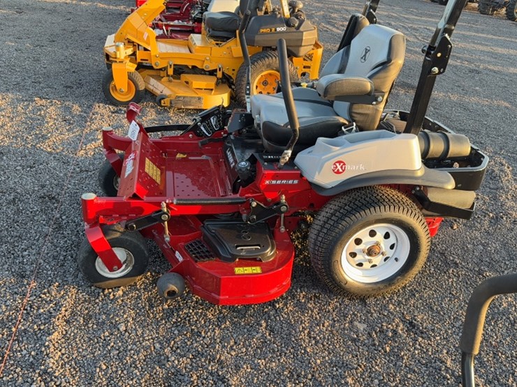 #3087-•-exmark-lazer-z-x-series-zero-turn-mower-image-13
