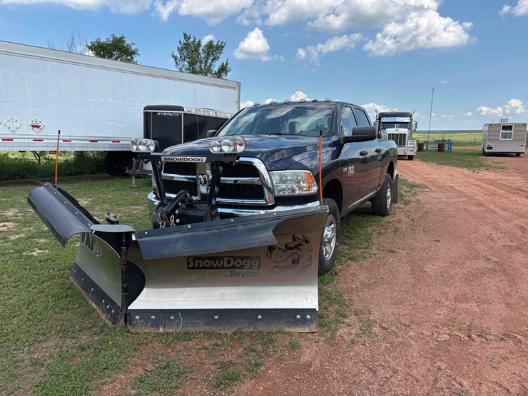 2017-dodge-ram-2500-image-2