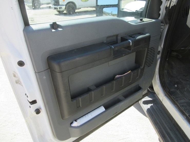 2016-ford-f550-sd-image-9