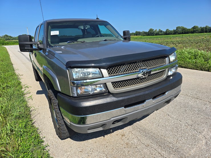2003-chevrolet-2500-image-47
