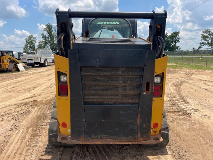 2016-caterpillar-259d-image-3
