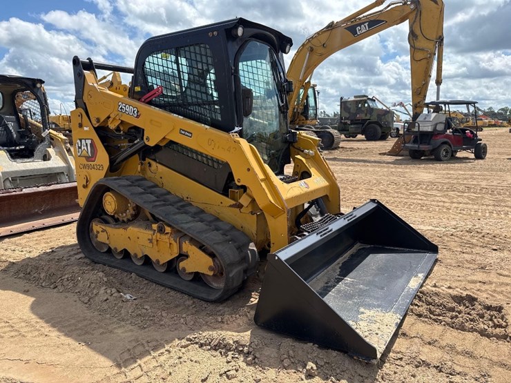 2020-caterpillar-259d3-image-4
