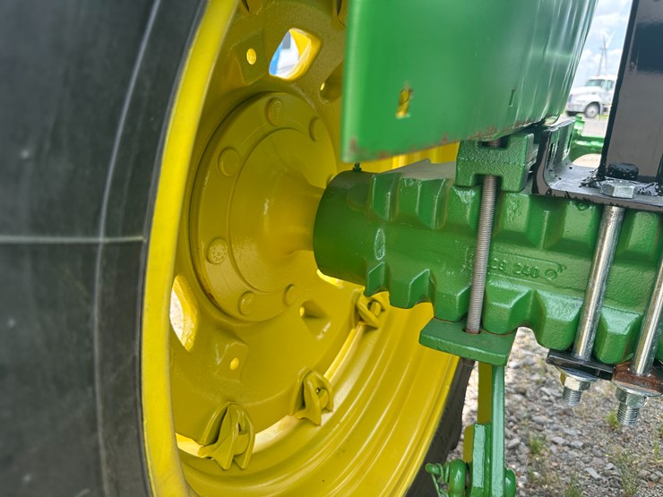 john-deere-2030-image-12