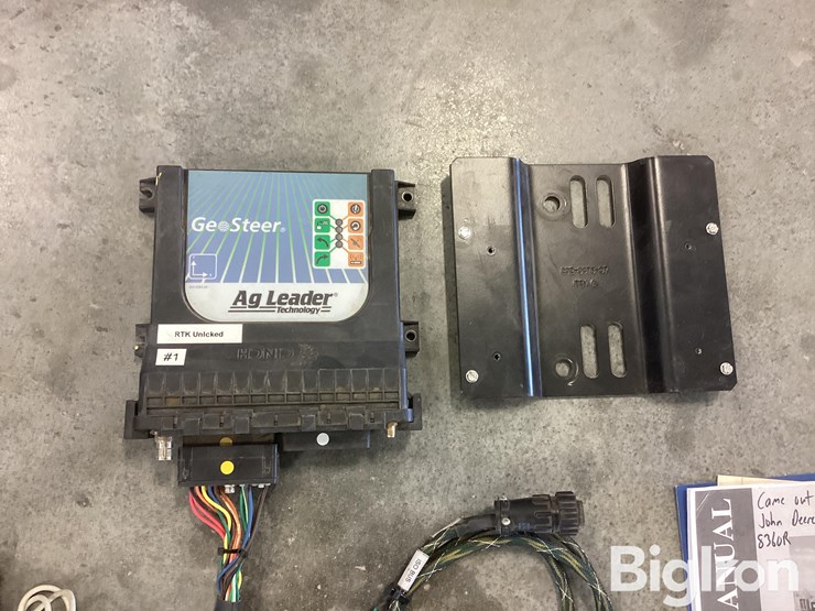 ag-leader-geosteer-receiver-&-ecu-image-12