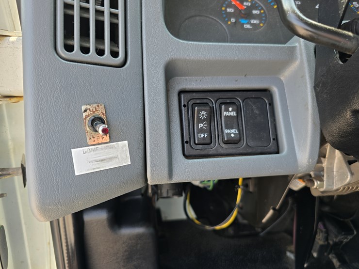 2007-international-durastar-4300-image-88
