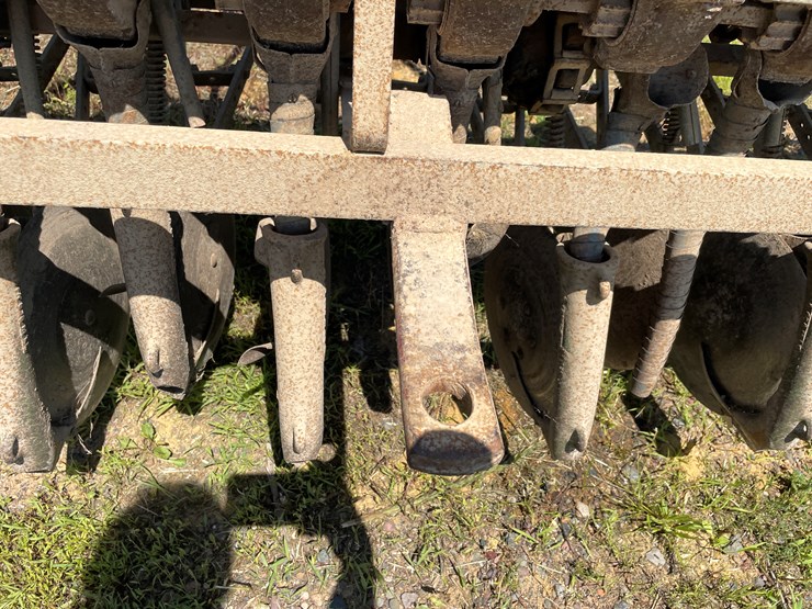 john-deere-10-image-16