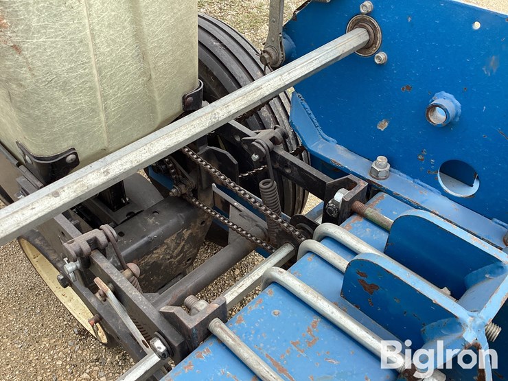kinze-mt-image-19