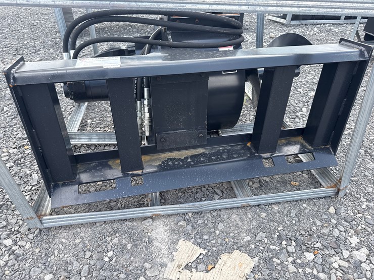 #2016-•-unused-jct-skid-steer-trencher-inv#:-31692-image-7