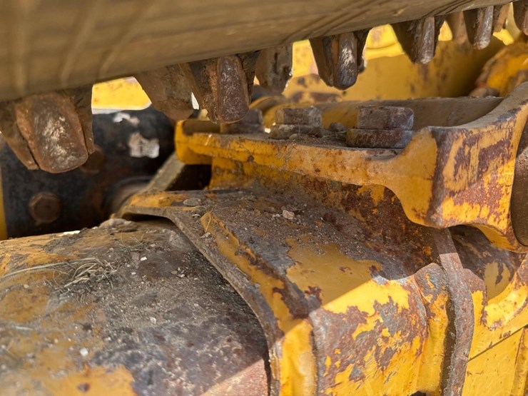 2021-caterpillar-259d3-image-11