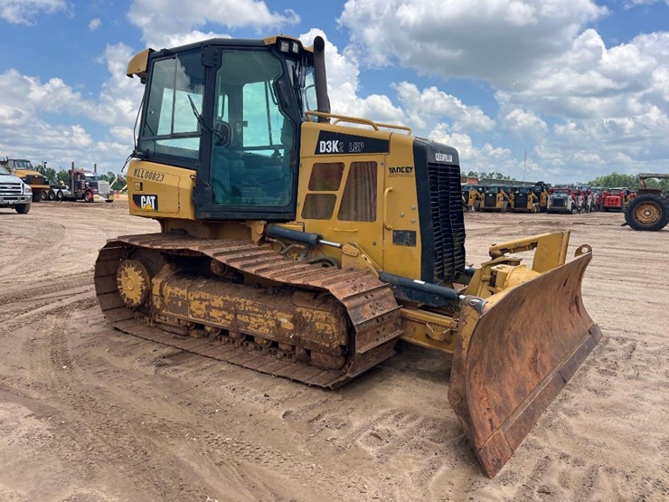 caterpillar-d3k2-lgp-image-6