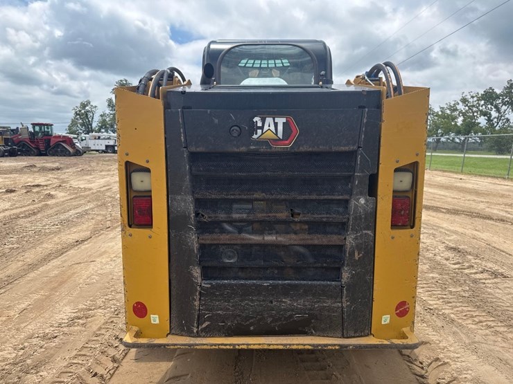 2022-caterpillar-246d3-image-7