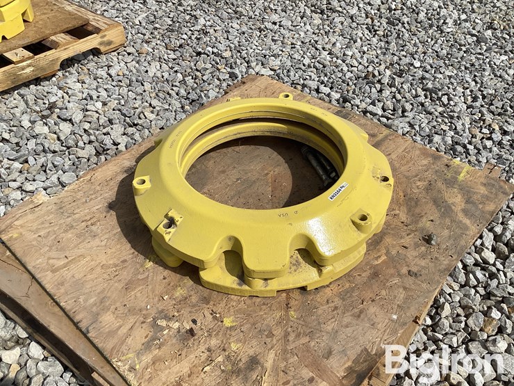 john-deere-72-image-1