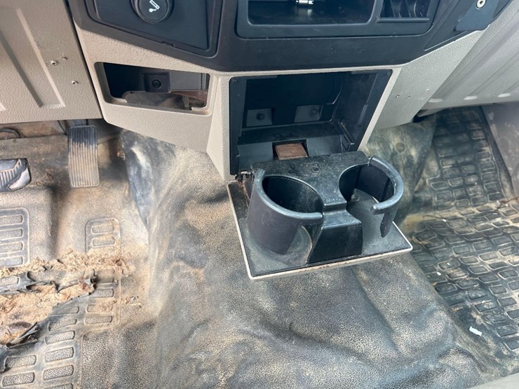 2008-ford-f250-xl-image-22