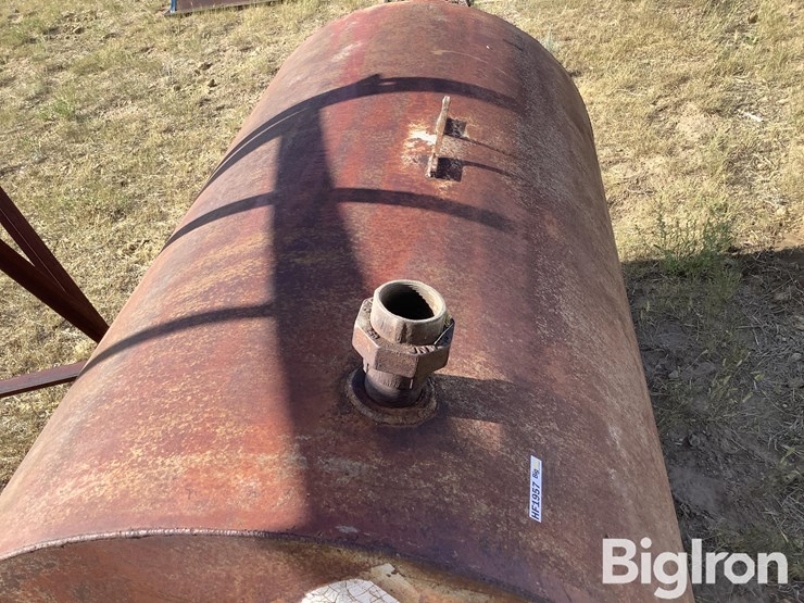 300-gal-fuel-tank-w/stand-image-9