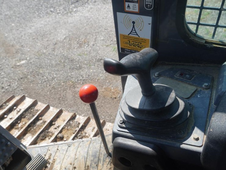2017-deere-550k-image-27