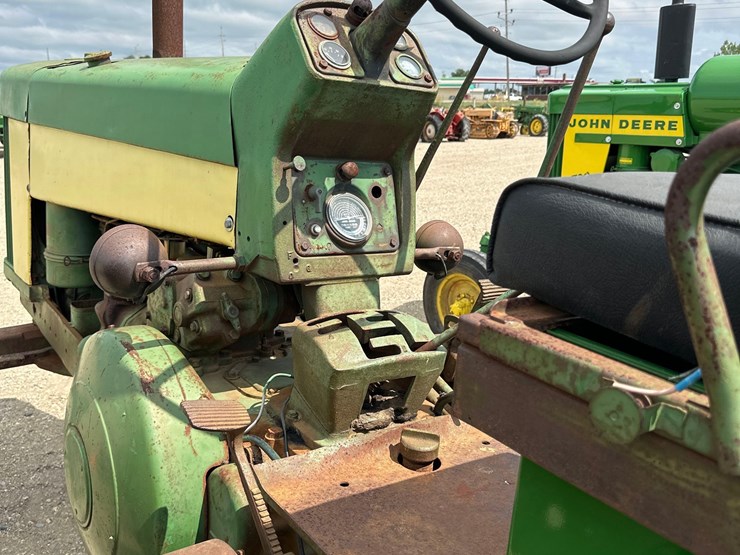 john-deere-630-image-9