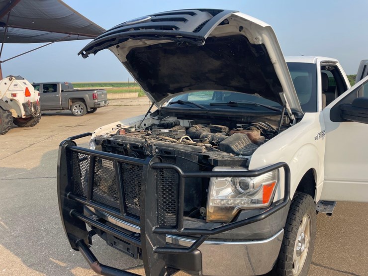 2010-ford-f150-xl-image-44