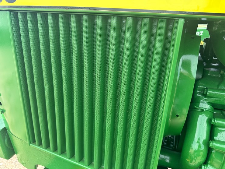 john-deere-2030-image-31