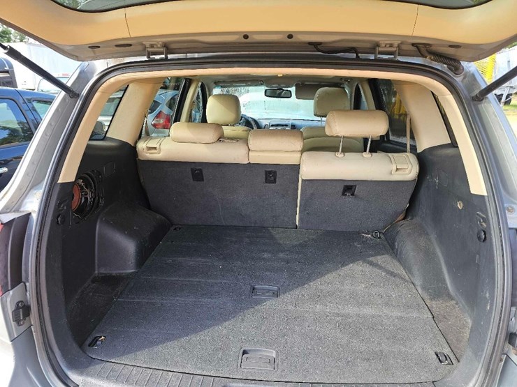 2008-hyundai-santa-fe-image-5