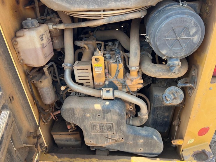 caterpillar-259d-image-25