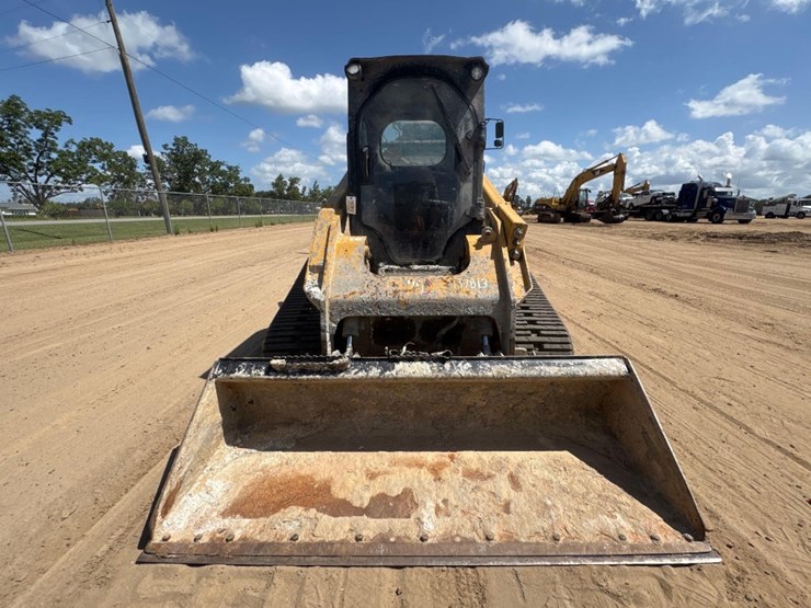 2020-caterpillar-289d3-image-3