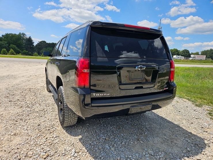 2018-chevrolet-tahoe-image-11