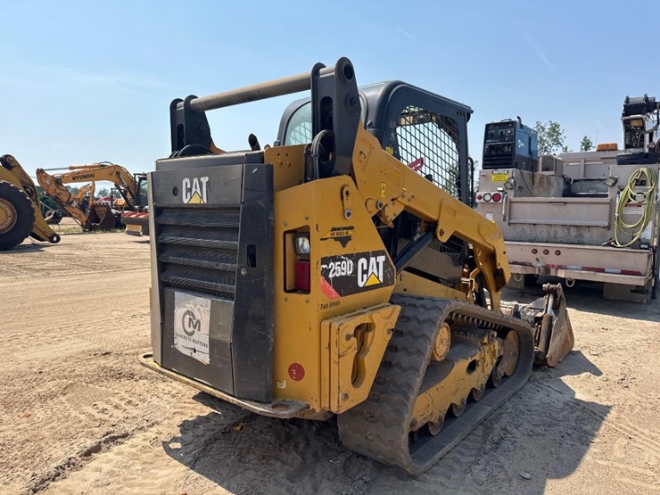 2016-caterpillar-259d-image-6