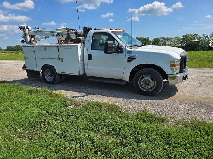 2008-ford-f350-image-43