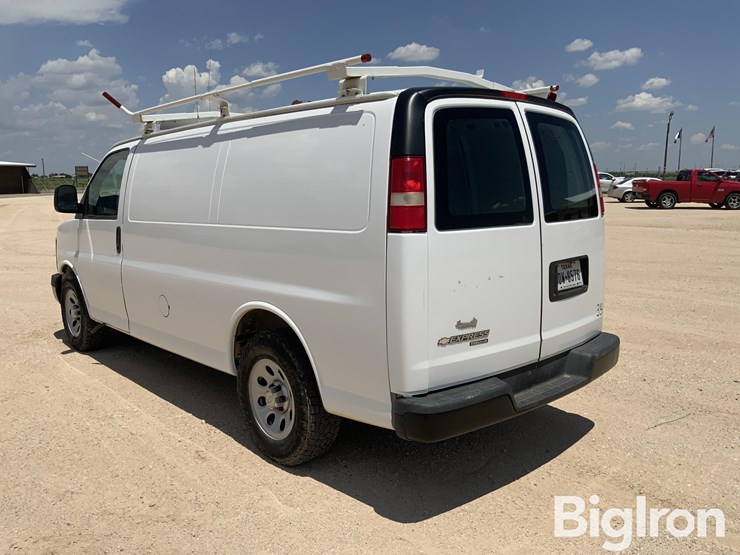 2014-chevrolet-express-1500-image-7