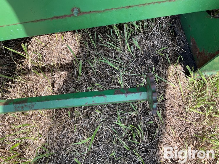 john-deere-444-image-14