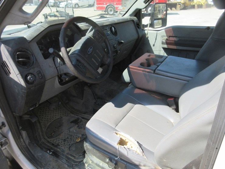 2015-ford-f550-xl-sd-image-7