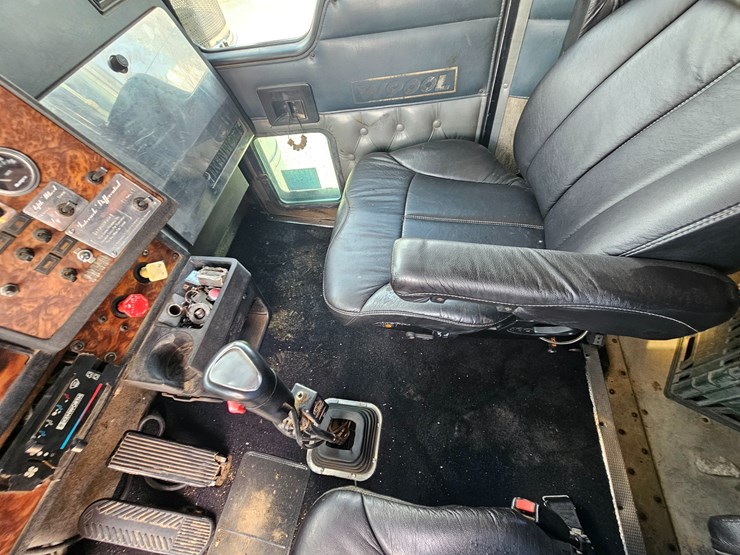 2000-kenworth-w900-image-74