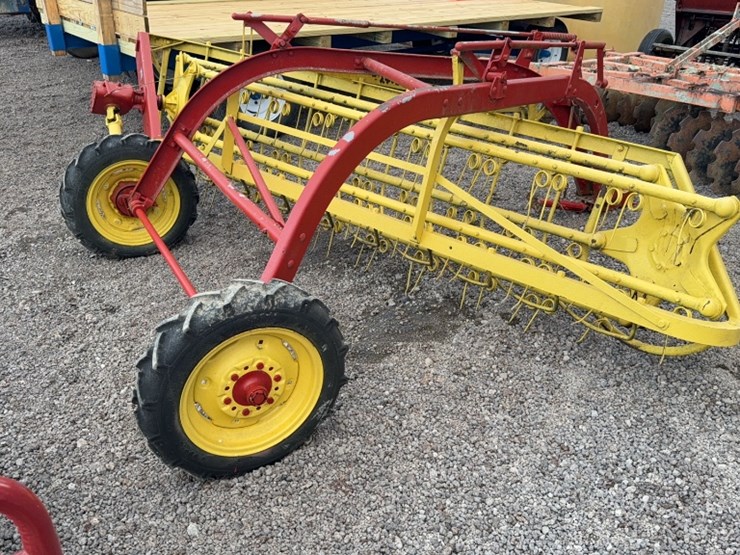new-holland-s55-image-3