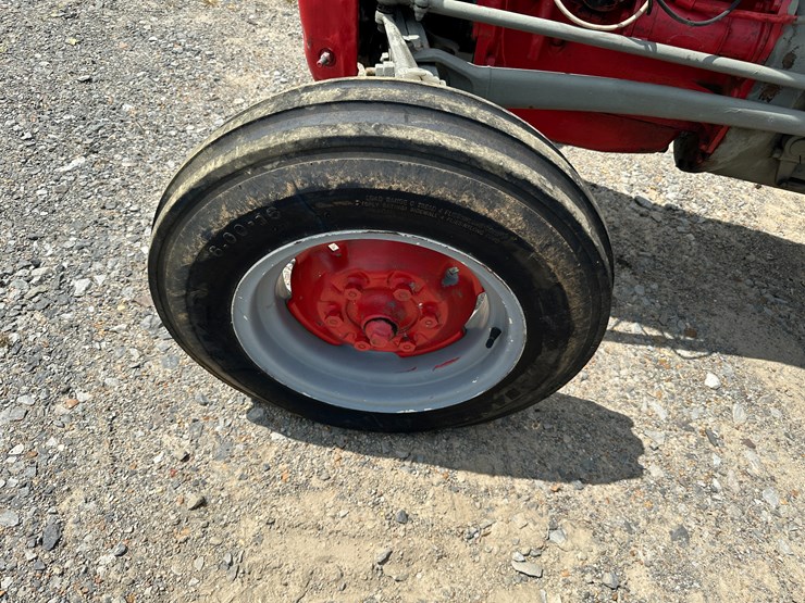 massey-ferguson-30-image-8
