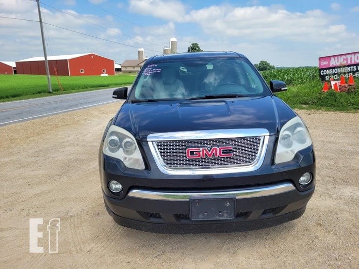 2008-gmc-acadia-image-3